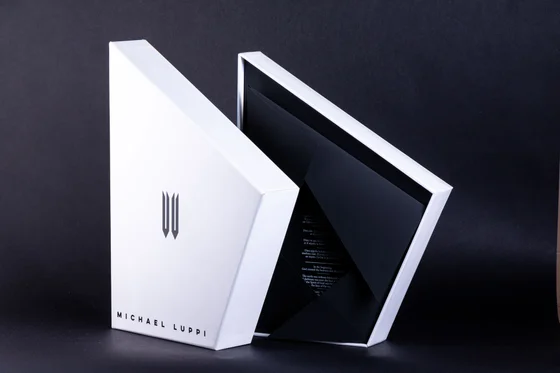 Terminado especial de packaging premium — detalle 51