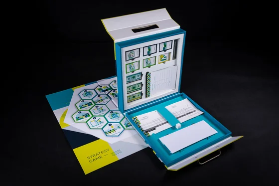 Detalle de acabado en caja rígida personalizada — detalle 21