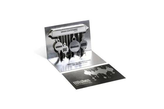 Caja de regalo corporativo con acabados premium — proyecto 29